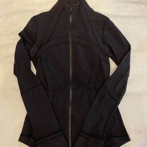 Black Lululemon Long sleeve zip-up
